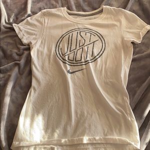 NIKE t-shirt